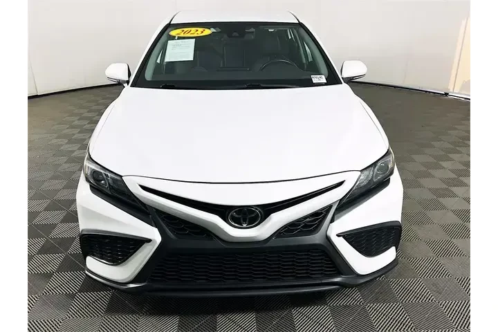 $23800 : Toyota Camry 2023 SE 4dr Sed image 2