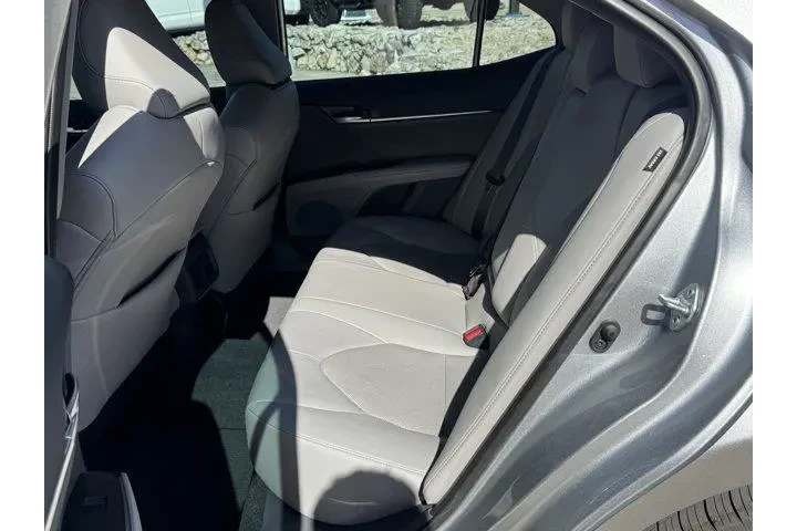 $28883 : Toyota Camry 2024 XLE 4dr Se image 9