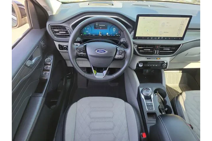 $34084 : Ford Escape Plug-In Hybrid 2 image 7