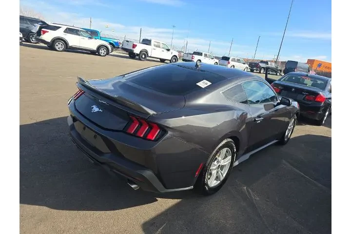 $23999 : Ford Mustang 2024 EcoBoost 2 image 4