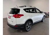 $19485 : Toyota RAV4 2015 AWD Limited thumbnail