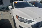 $12950 : 2019 Fusion SE Sedan thumbnail