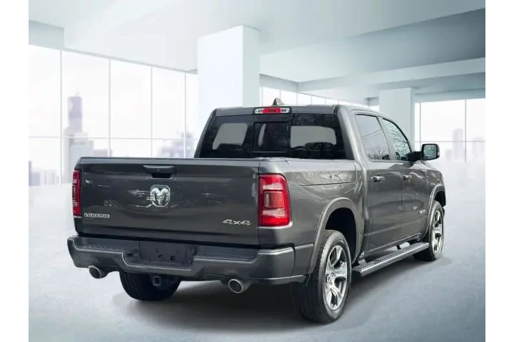 $29999 : Ram 1500 2019 4x4 Laramie 4d image 3