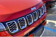 $25991 : Jeep Compass 2025 4x4 Limite thumbnail