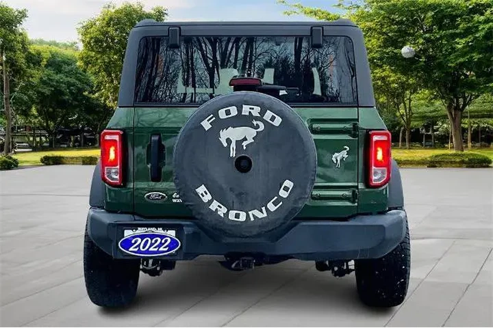 $31325 : Ford Bronco 2022 4x4 Base 2d image 4