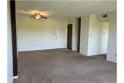 $700 : Rental property with 2 bedro thumbnail