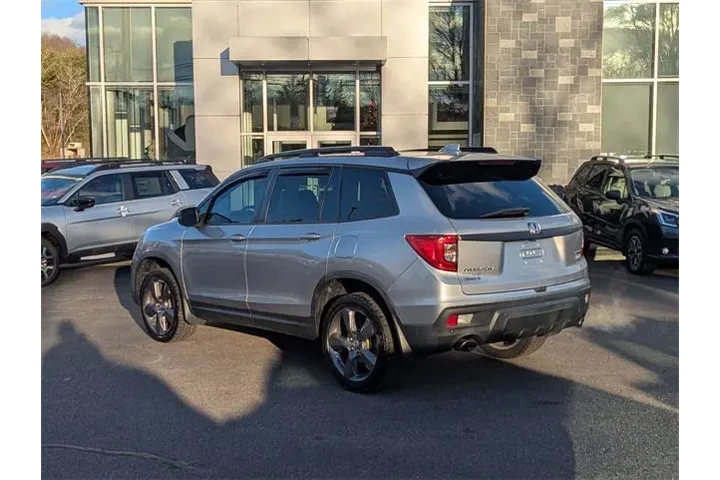 $28550 : Honda Passport 2021 AWD Tour image 3