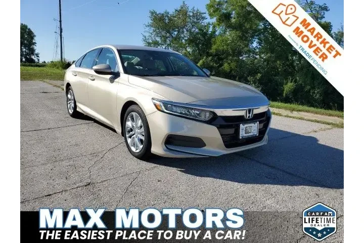 $17094 : Honda Accord 2018 LX 4dr Sed image 1