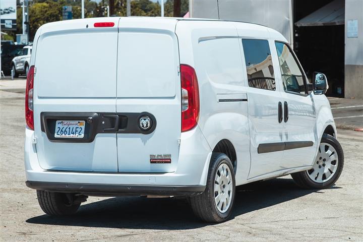 2017 ProMaster City Cargo Van image 6