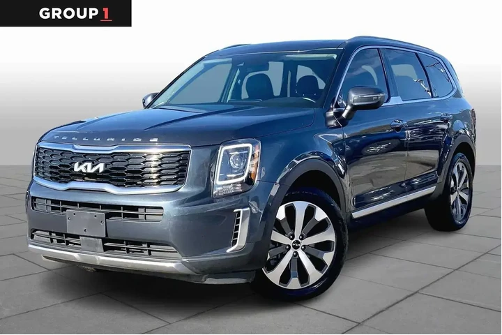 $21338 : Kia Telluride 2022 S 4dr SUV image 1
