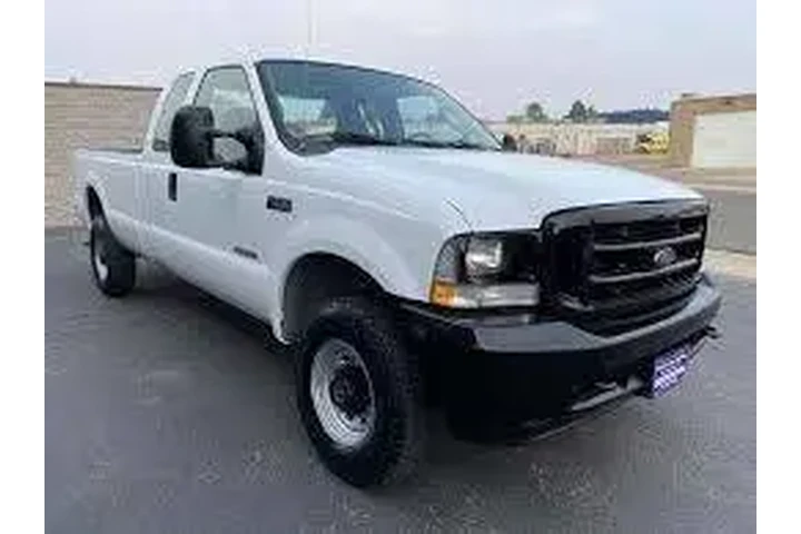 2004 F-250 Super Duty XLT image 3