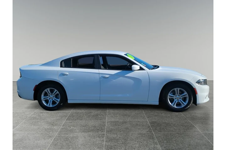 $18900 : Dodge Charger 2022 SXT 4dr S image 6