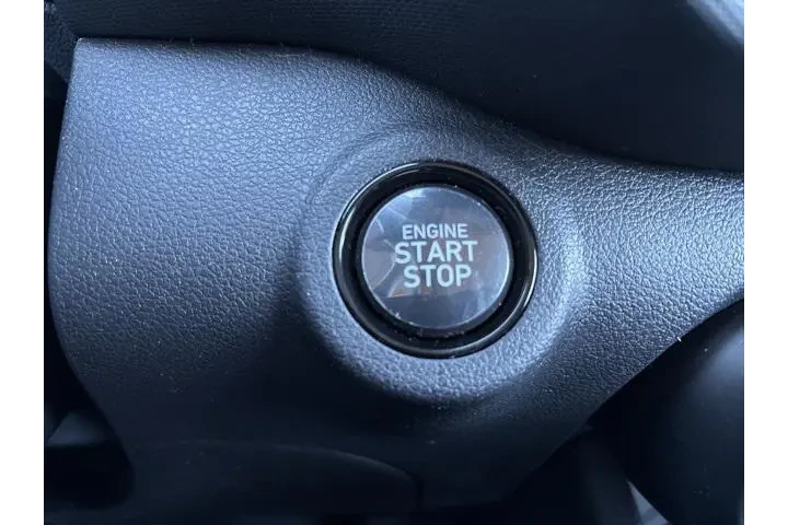 $23999 : Hyundai VENUE 2025 Limited 4 image 10