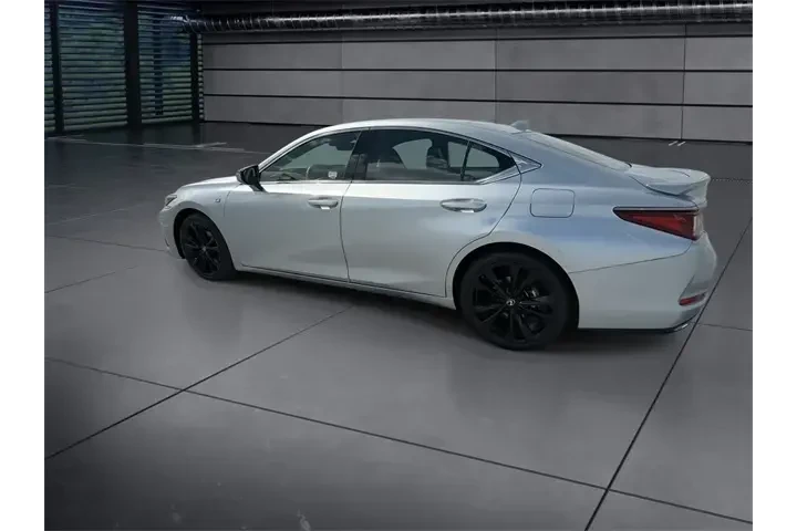 $37988 : Lexus ES 350 2022 F SPORT 4d image 6