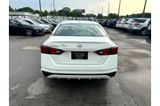 $12980 : 2020 Altima 2.5 S Sedan thumbnail