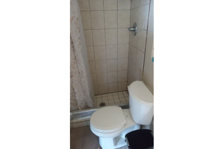 $1200 : Recamara Para 2 Personas Este image 2