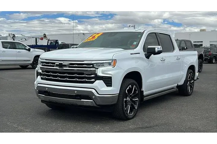 $54984 : Chevrolet Silverado 1500 202 image 1
