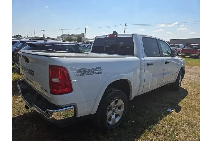 $39025 : Ram 1500 2025 4x4 Big Horn 4 image 3