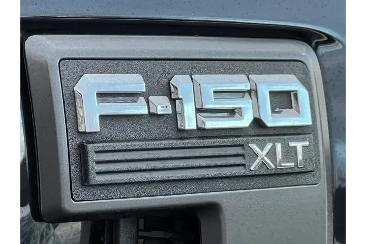 $39859 : Ford F-150 2023 4x4 XLT 4dr image 3