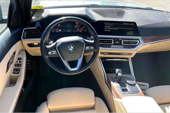 $24000 : BMW 3 Series 2021 330i 4dr S image 4