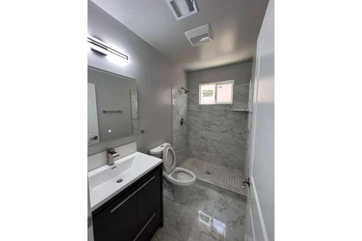 $2480 : 3bed in LA image 6