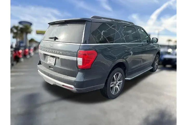 $34873 : Ford Expedition 2022 4x2 XLT image 4