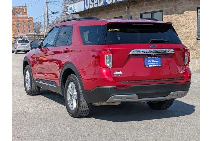 $30997 : Ford Explorer 2022 AWD XLT 4 image 6
