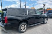 $24000 : 2019 Suburban LT thumbnail