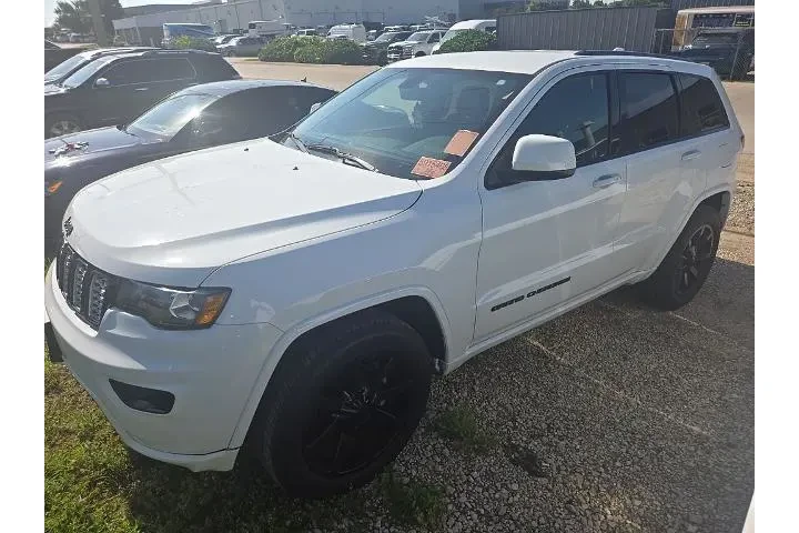 $20822 : Jeep Grand Cherokee 2020 4x2 image 5