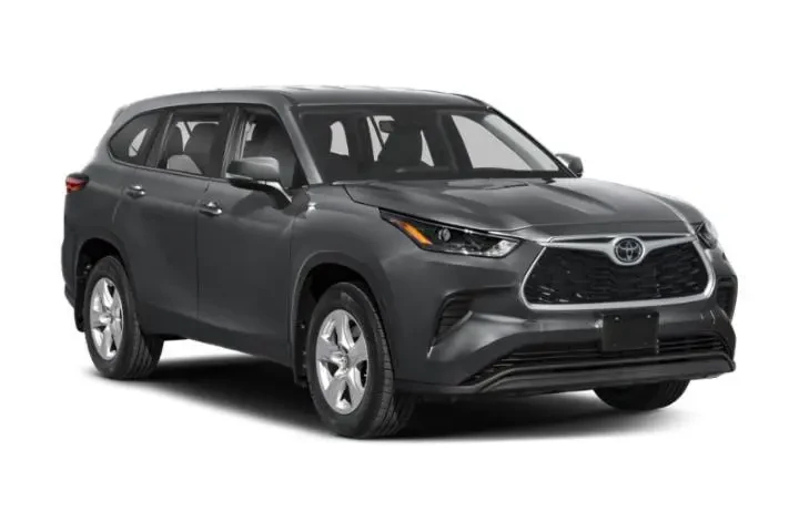 $34961 : Toyota Highlander 2023 L 4dr image 7