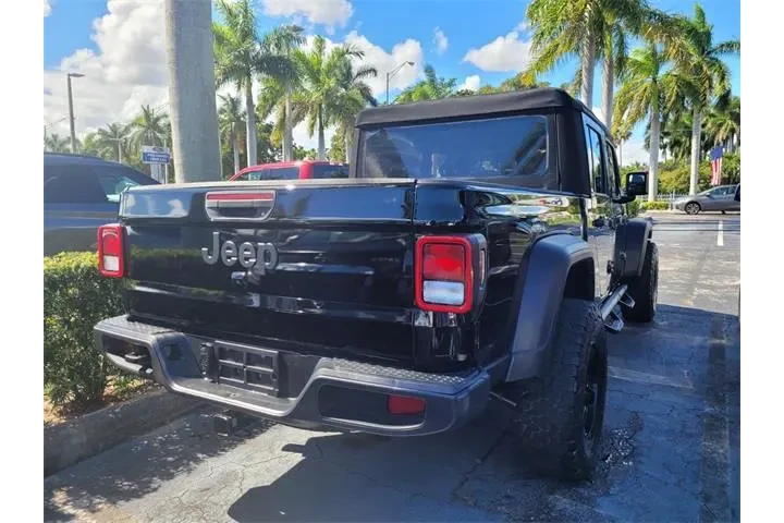 $27990 : Jeep Gladiator 2020 4x4 Spor image 5