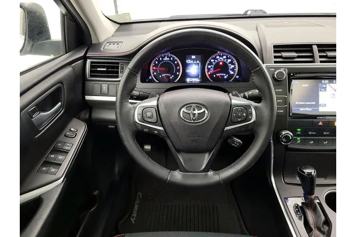 $16998 : Toyota Camry 2017 SE 4dr Sed image 10