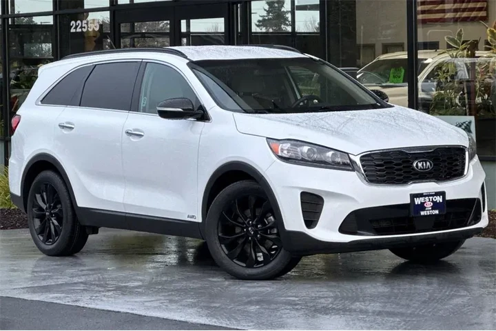 $19958 : Kia Sorento 2020 AWD S V6 4d image 2