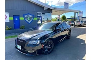 2021 300 S RWD en Lexington