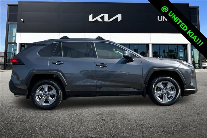 $30998 : Pre-Owned 2022 RAV4 XLE image 3