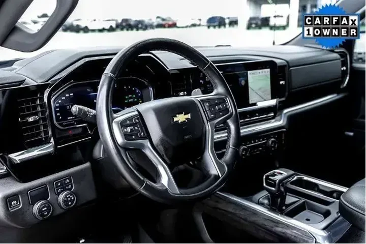 $39927 : Chevrolet Silverado 1500 202 image 8