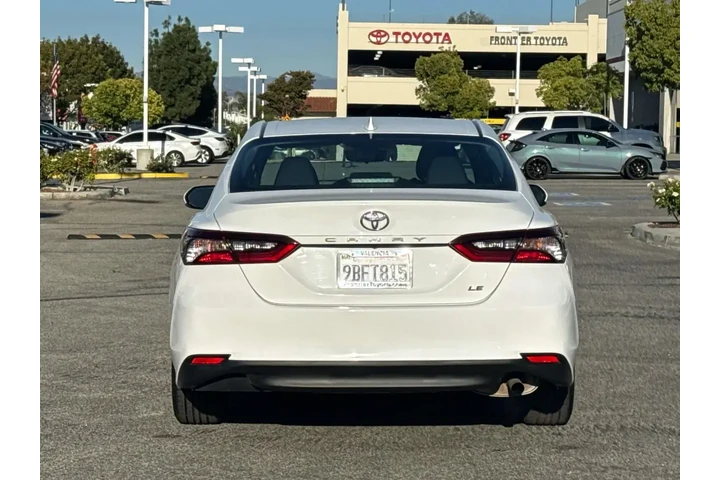 $23706 : Toyota Camry 2022 LE 4dr Sed image 4