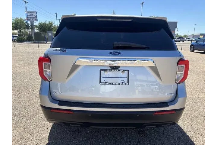 $21935 : 2020 Explorer XLT image 4