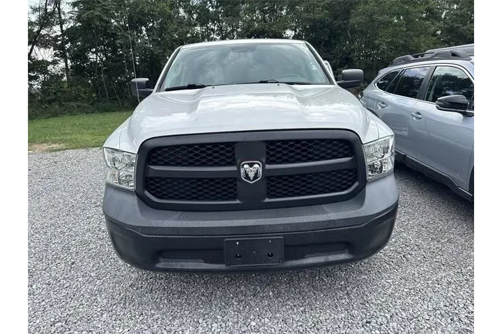 $21900 : Ram 1500 Classic 2019 4x2 Tr image 2