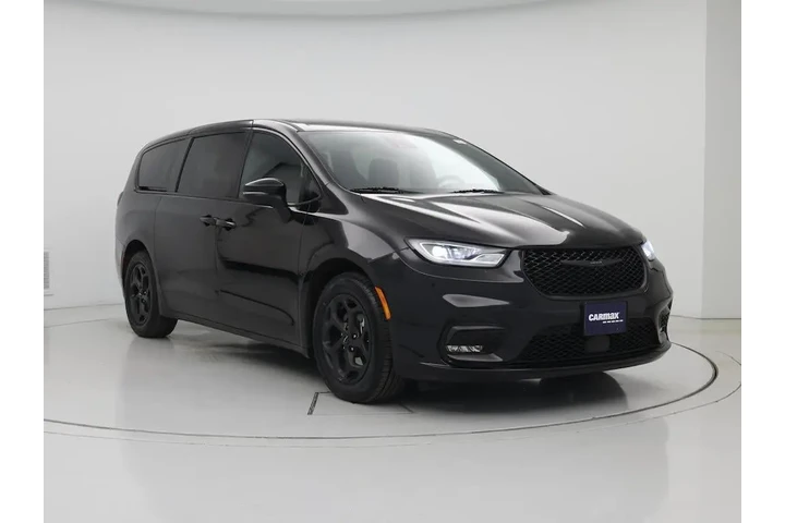 $29998 : Chrysler Pacifica Plug-In Hy image 1