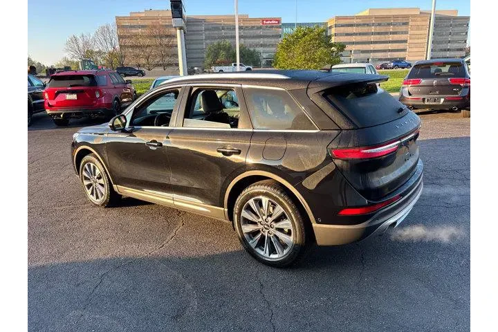 $28985 : Lincoln Corsair 2022 AWD Res image 5