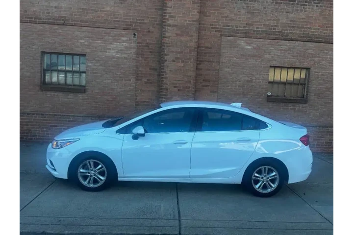 $6999 : 2017 Cruze LT Auto image 4