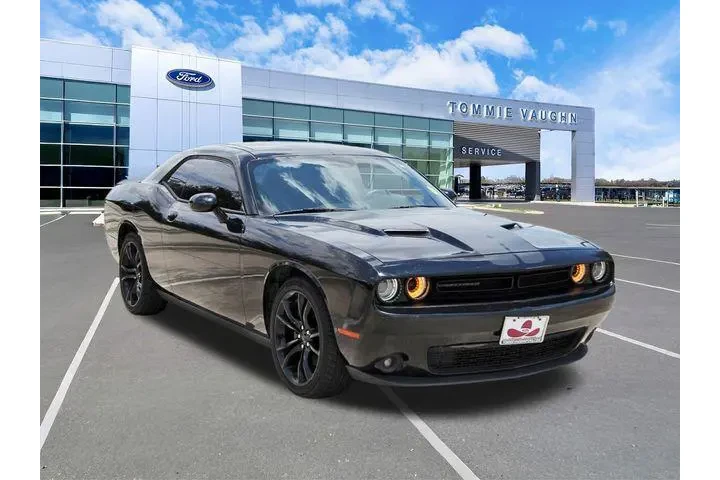$14351 : Dodge Challenger 2016 SXT 2d image 6