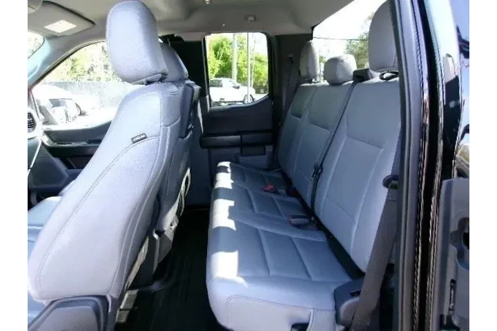 $29996 : Ford F-150 2021 4x4 XL 4dr S image 7