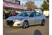 $18900 : Nissan Altima 2022 2.5 SR 4d thumbnail