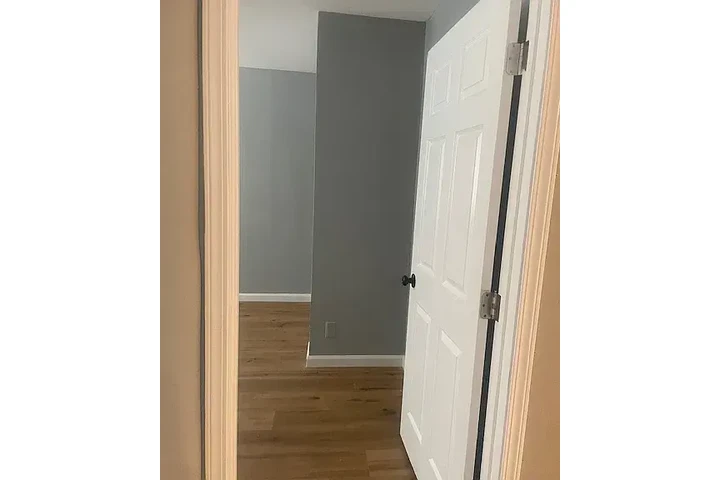 $1800 : Large 4bd 1bd @Huntington image 7