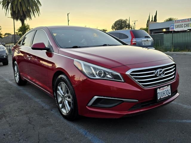 $7500 : 2017 HYUNDAI SONATA2017 HYUND image 4