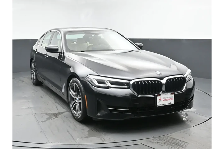 $28295 : BMW 5 Series 2022 AWD 530i x image 2