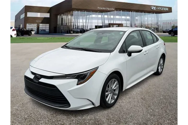$17995 : Toyota Corolla 2023 LE 4dr S image 1