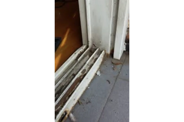 Reparación Puertas Corredizas. image 3